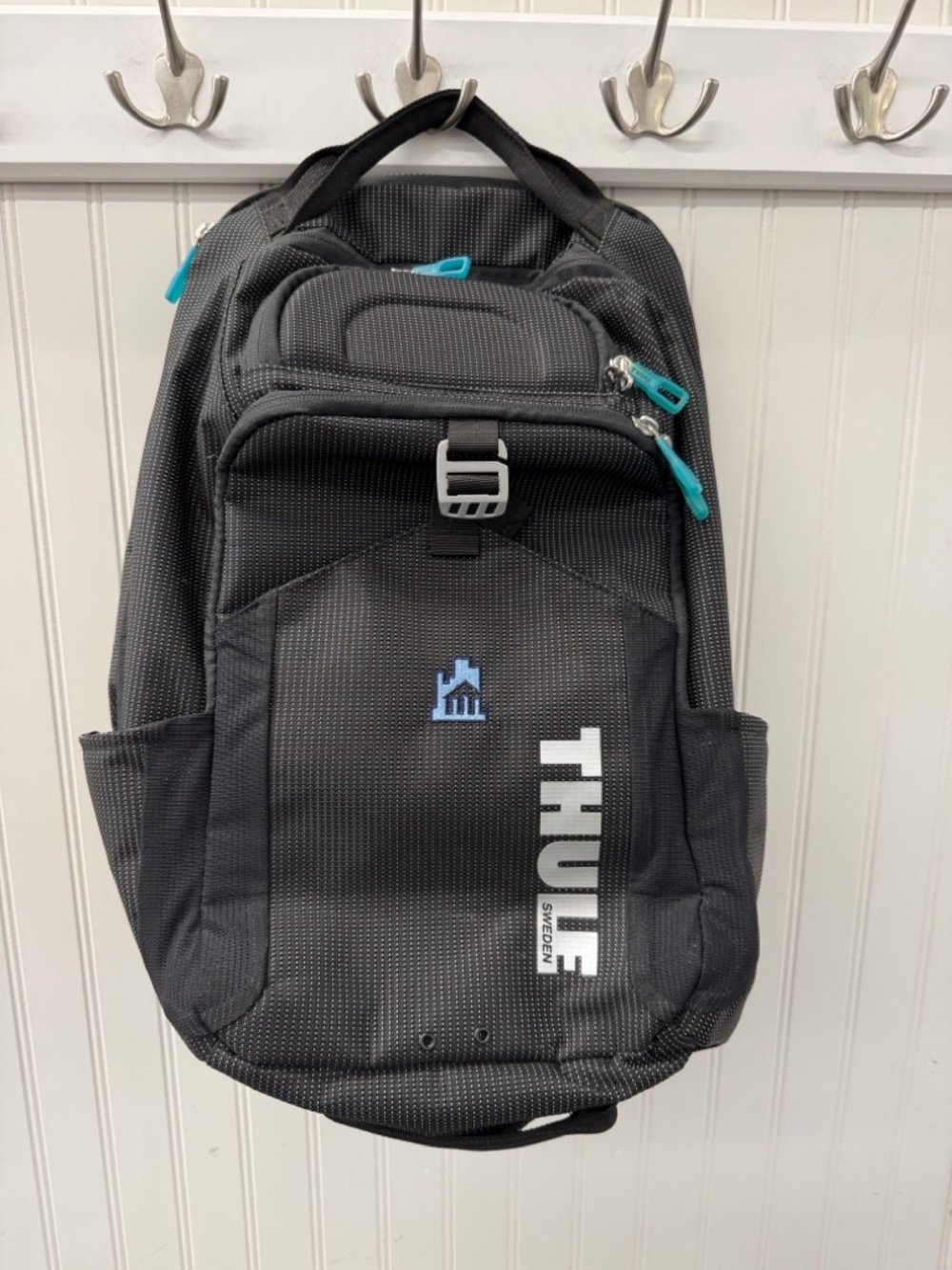 Thule Black Backpack with Teal Accent Zippers - Picture 5 of 6